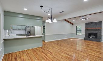 102 Hickory St, Brandon, MS 39042