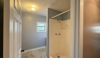 1460 Mount Olivet Rd, Batesville, MS 38606