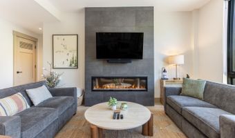 42 Riverfront Ln 207, Avon, CO 81620