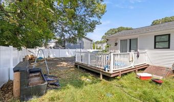 65 Perkins Ave, Cranston, RI 02910
