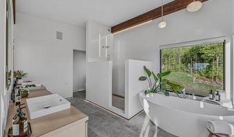 289 291 Ledgewood Dr, Bethlehem, NH 03574