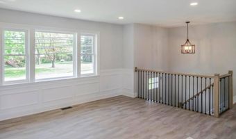 156 Cliffwood Ave, Aberdeen, NJ 07721
