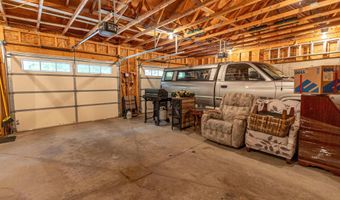 1728 Golden Dr SW, Alexandria, MN 56308