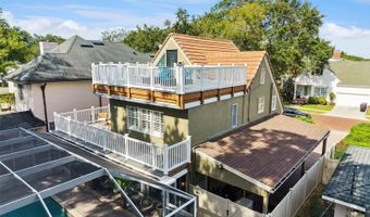 910 ALAMEDA St, Orlando, FL 32804