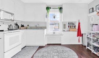 440 Broadway, Newport, RI 02840