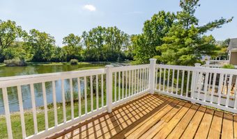 255 Fieldcrest St, Ann Arbor, MI 48103