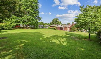 827 W Cunningham St, Alcoa, TN 37701