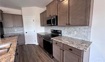 175 Fawn Ct SE, Allenhurst, GA 31301