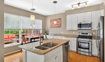 21280 VICTORIAS CROSS Ter, Ashburn, VA 20147