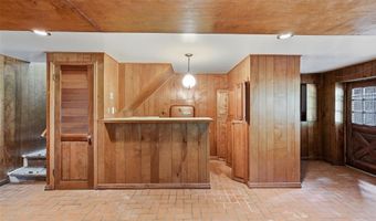 422 S Highland St, Ada, OK 74820