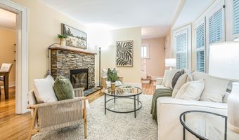324 Highlake Ave, Ann Arbor, MI 48103