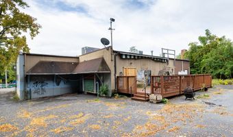 209 Riverside Ave, Bristol, CT 06010