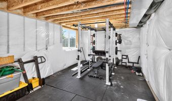 624 18th St SE, Altoona, IA 50009
