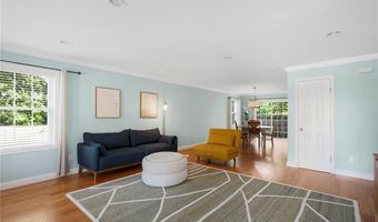 55 Vine St, East Greenwich, RI 02818