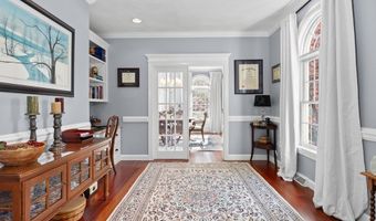 28 Hearthstone Pl, Andover, MA 01810