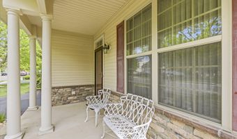 39 Newport St, Barnegat, NJ 08005