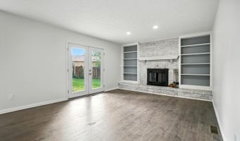 5555 Revmal Ln, Delhi, OH 45238
