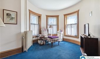 1702 W Walnut St, Allentown, PA 18104