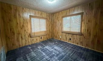2020 Garfield St, Baxter Springs, KS 66713