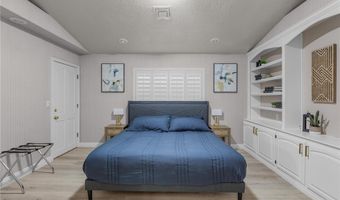 7471 Darby Ave, Las Vegas, NV 89117