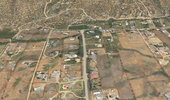 2 Latilla Ln, Arroyo Seco, NM 87514