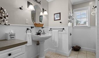 1407 Manor Dr, Bartlesville, OK 74006
