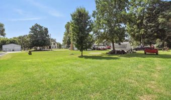 122 E Jefferson St, Auburn, IN 46706