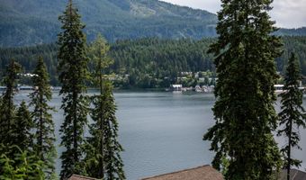 17532 E Bannock Dr, Bayview, ID 83803