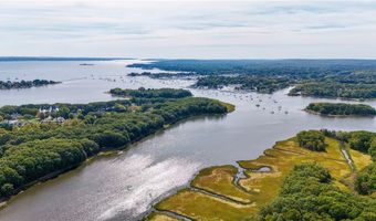 75 Walnut Rd, North Kingstown, RI 02852