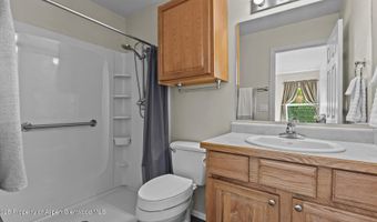 321 Columbine Dr, Rifle, CO 81650
