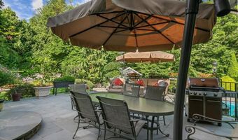 50 Abrams Rd, Cheshire, CT 06410