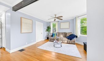 74 Rhinecliff St, Arlington, MA 02476