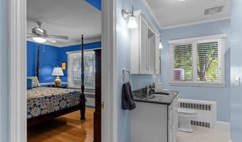 88 Homestead Ave, North Smithfield, RI 02896