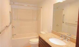 92 Trout Dr, Middletown, RI 02842