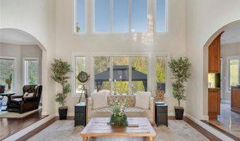20 Red Brook Xing, Lincoln, RI 02865