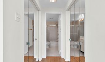 1530 KEY Blvd 715, Arlington, VA 22209