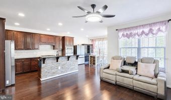 25099 PRAIRIE FIRE Sq, Aldie, VA 20105