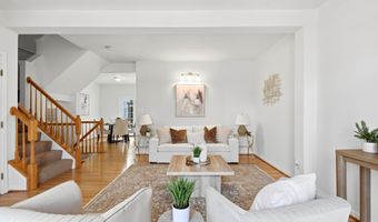 43217 BROOKFORD Sq, Ashburn, VA 20147