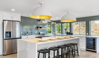 2437 Burgener Blvd, San Diego, CA 92110