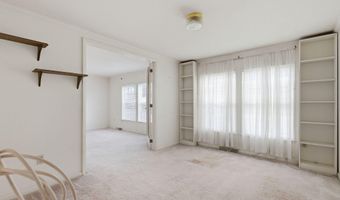 24 COASTAL Dr, Berlin, MD 21811