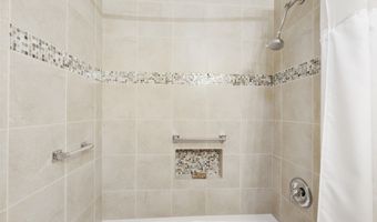 24211 S STARCREST Dr, Sun Lakes, AZ 85248