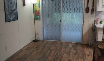 703 Royal Forest Dr, Auburndale, FL 33823