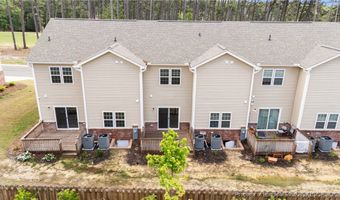 822 Ducks Lndg, Aberdeen, NC 28315