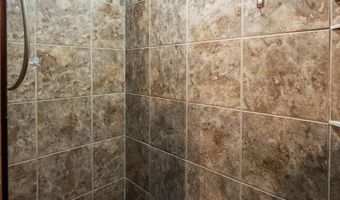 305 S Spring Pl, Brandon, SD 57005