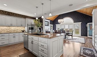 14971 Fairmount Rd, Basehor, KS 66007