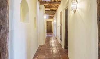 32 CIELO DORADO Dr, Anthony, NM 88021