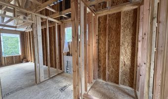 428 Redwater Trl 596, Aberdeen, NC 28315