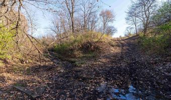 576 Th Ave, Albia, IA 52531