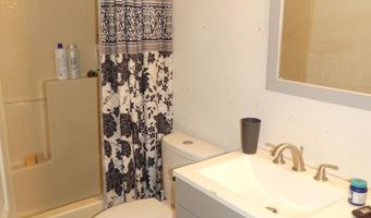 109 S Idaho St, Cascade, ID 83611
