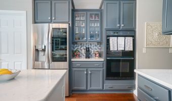 8750 Lavelle Rd, Athens, OH 45701